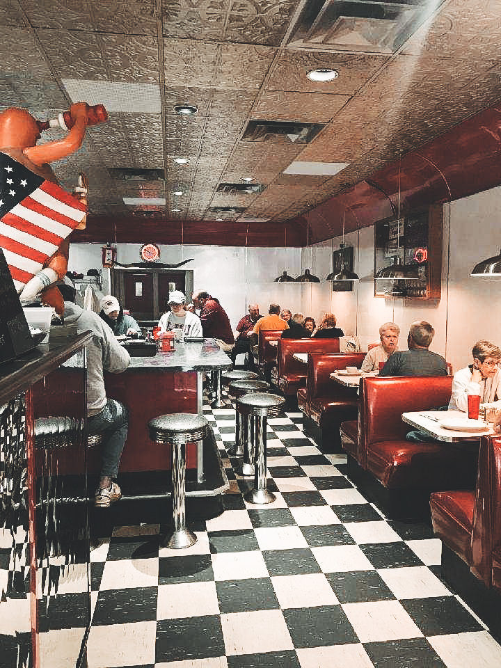 The 570 Blog - The Texas Restaurant / Phil Anastos